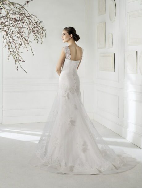 abito da sposa scollato