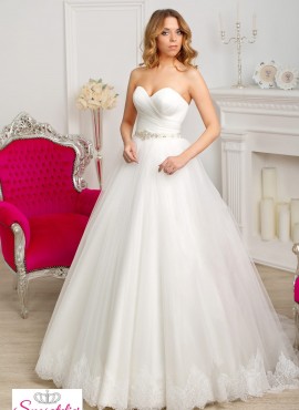 Abito da Sposa principesco Economico con gonna vaporosa di Tulle e Pizzo