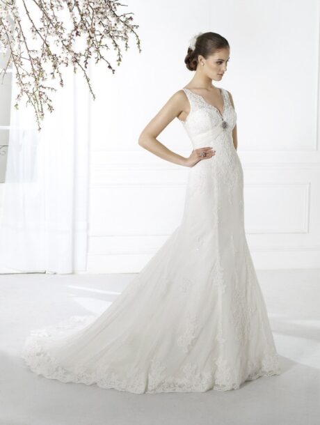 abito sposa sartoriale in pizzo