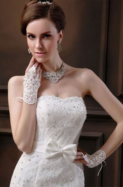 GUANTI SPOSA ONLINE IN PIZZO CORTI