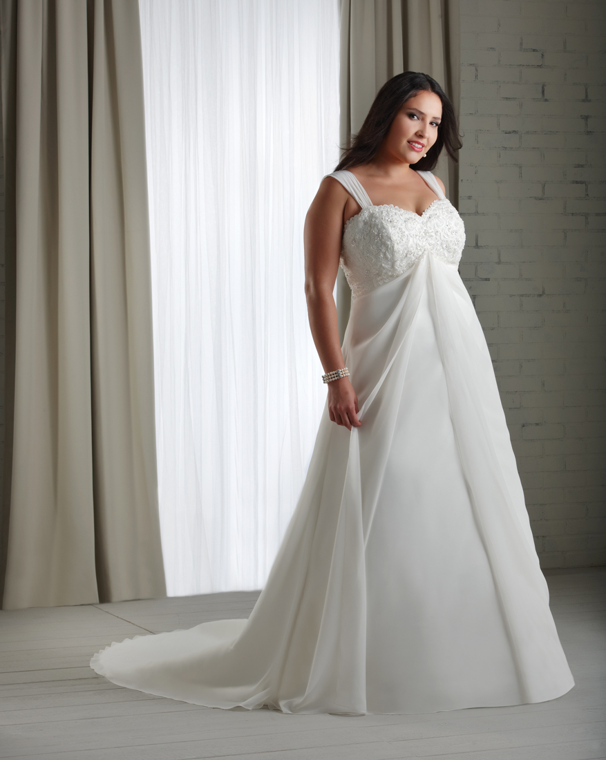 Brooke abito da sposa taglie forti - SposatelierSposatelier