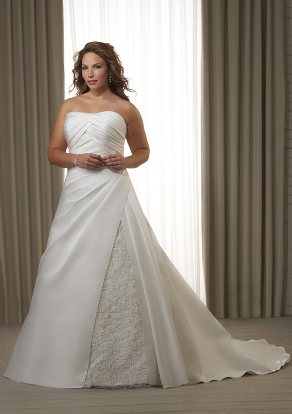 Jeanette abito da sposa taglie forti - SposatelierSposatelier