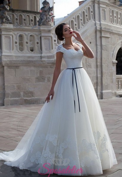 mlinda-Elegante abito da sposa online taglio a trapezio Italia