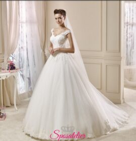 aryana- abito da sposa online taglio principesco scollo V Italia economici ampio ricamato in pizzo Nuova Collezione 2016 realizzati su misura sito italiano