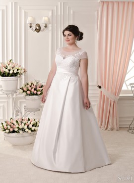 Abiti da sposa taglie fortiSposatelier | 19