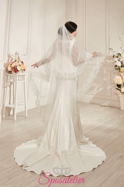 velo da sposa A cascata con strascico orlo di pizzo Italia