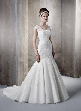 Abiti sposa sartoriali stile sirena