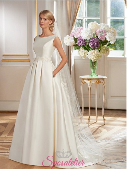 abito da sposa realizzati su misura sartoriali in raso sito italiano