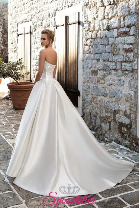 abiti da sposa redingote online