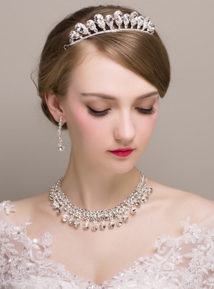 06-Cerchietto sposa online impreziosito con strass