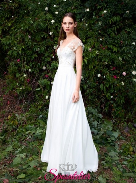 Torretta- abiti da sposa scivolati con ricami di pizzo sulla schiena