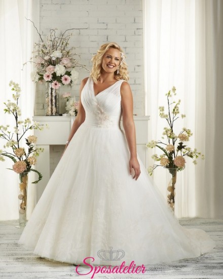 Rossano- abiti da sposa 2017 taglie comode principesco con scollo V