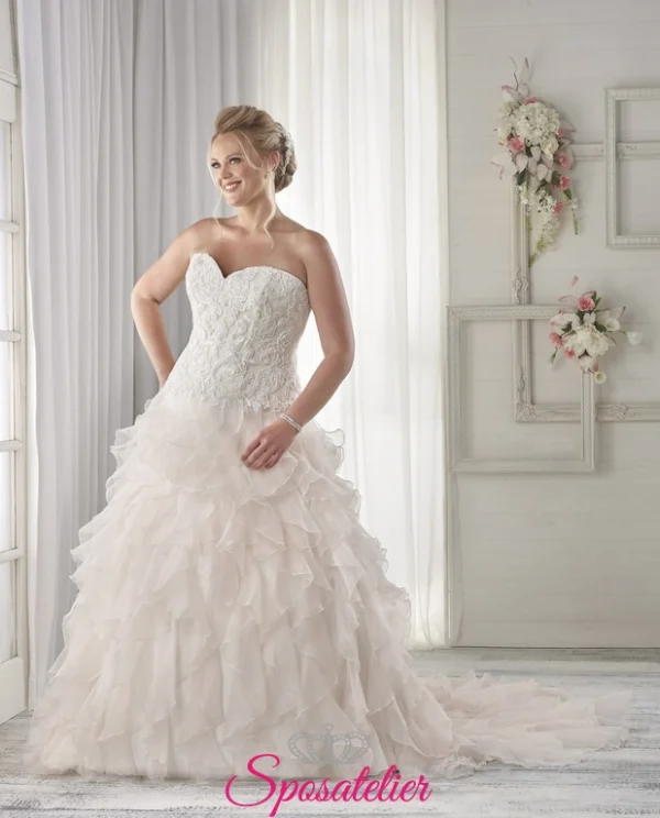 abito da sposa linea curvy particolare