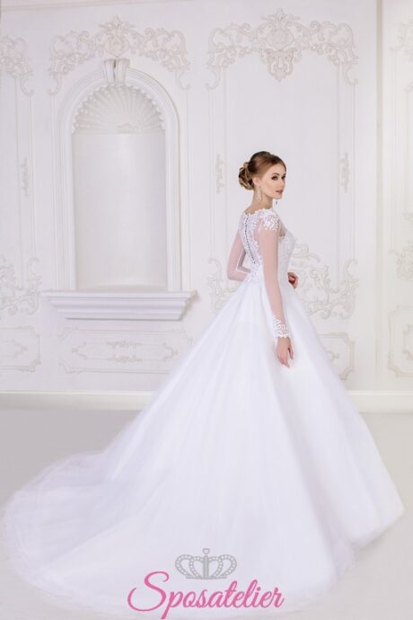 abiti da sposa con uno stile regale