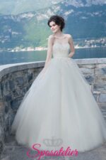 Vestiti da sposa online economici, nuove tendenze collezioni 2017