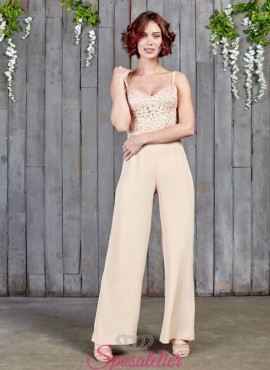 abiti da sposa per matrimonio in comune con pantalone colorato 2017