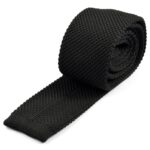 cravatta nera invernale