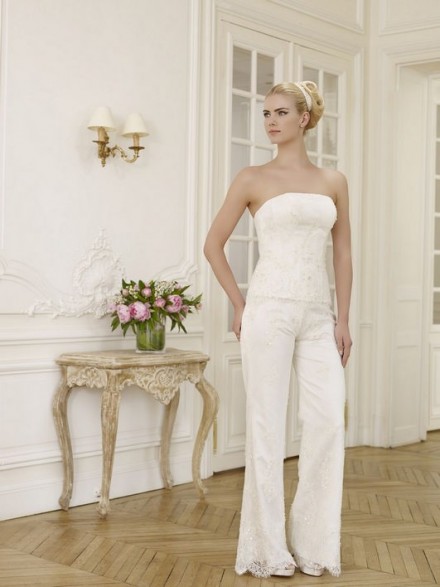 abiti da sposa con pantalone a palazzo ricamato economici online