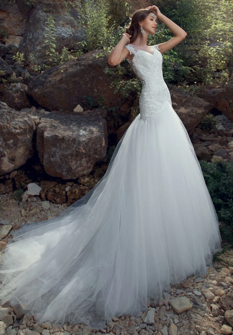 rikkarda-front-768x1151 abiti da sposa a sirena 2017