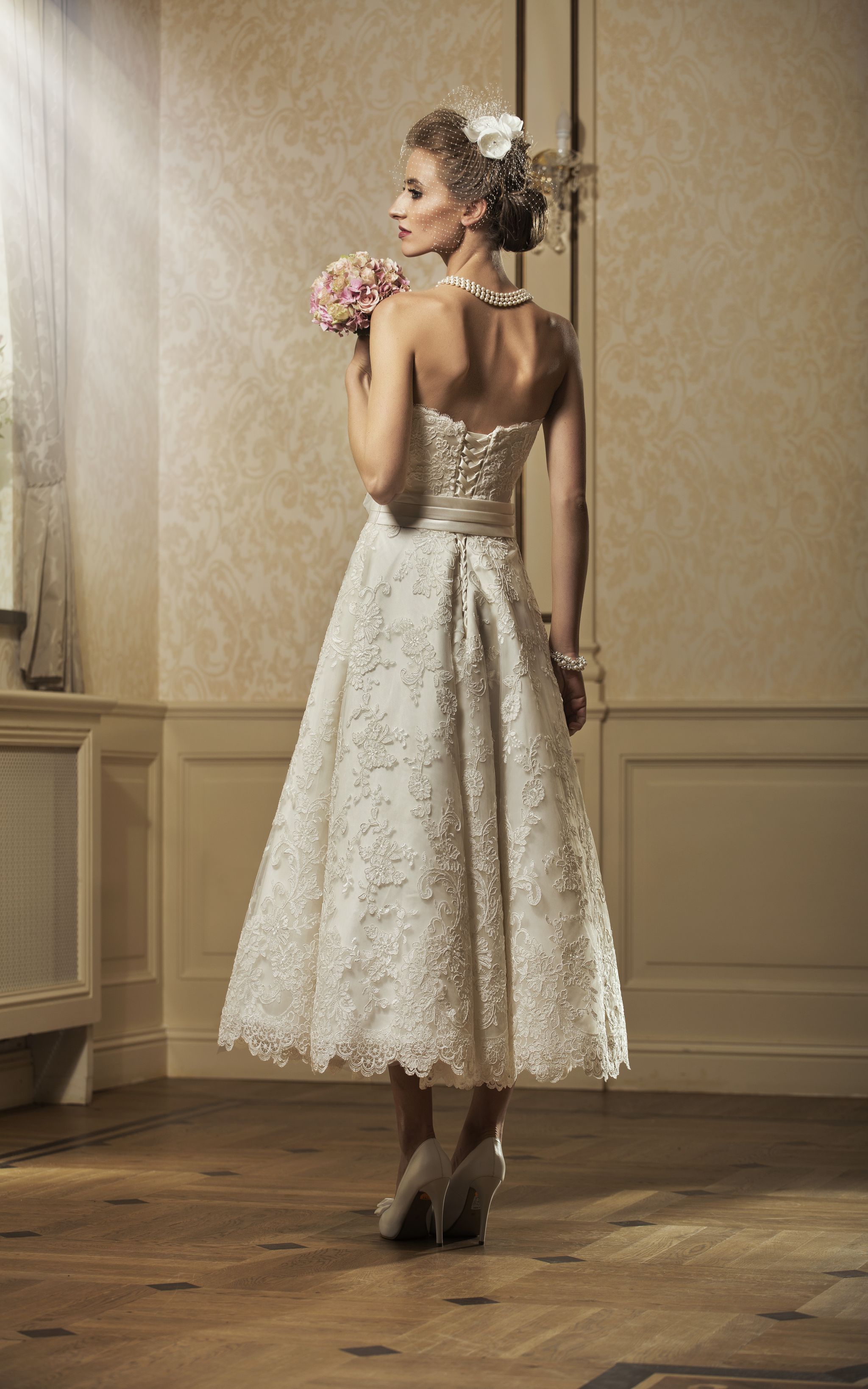 abito da sposa corto fino alla cavigliaSposatelier