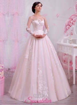 abiti da sposa mamma e figlia coordinati con applicazioni in pizzo
