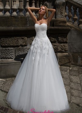 abiti da sposa 2018 tendenze ricamato in pizzo prezzi economici