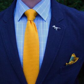 cravatta tricot a maglia gialla