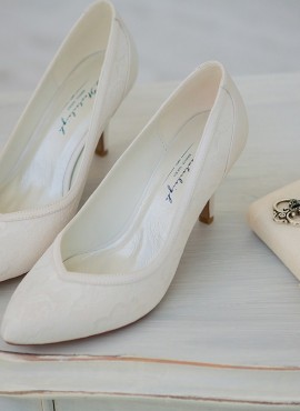 Scarpe sposa comode on line in pizzo tacco medio collezione 2019