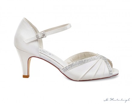 Naomi – scarpe da sposa spuntate online collezione 2022