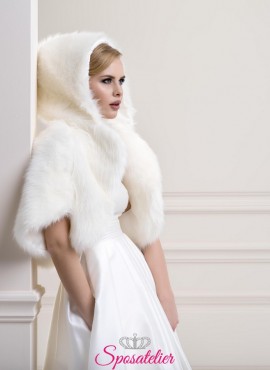Bolero di pelliccia con cappuccio e maniche tre quarti  collezione 2019