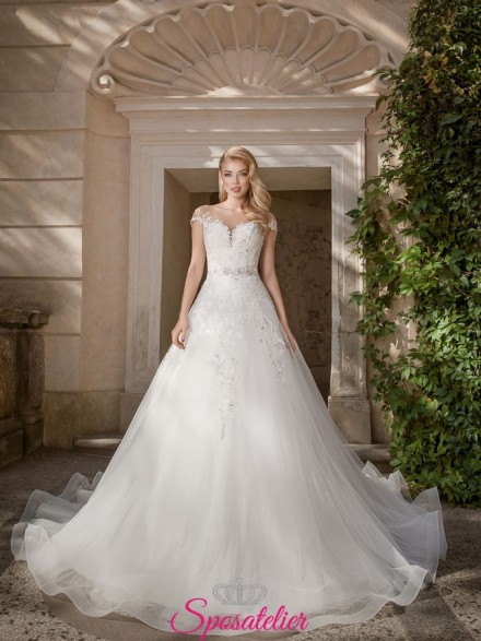 Cinzia – abiti da sposa Italia Gonna ampia e corpetto ricamato