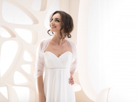 Stola sposa semplice ed elegante