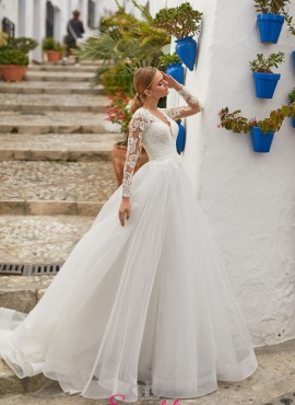 abiti da sposa con maniche lunghe di pizzo gonna da principessa