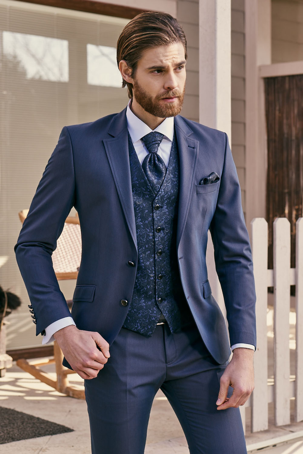 Abito da sposo 2021 completo elegante giacca cravatta gilet