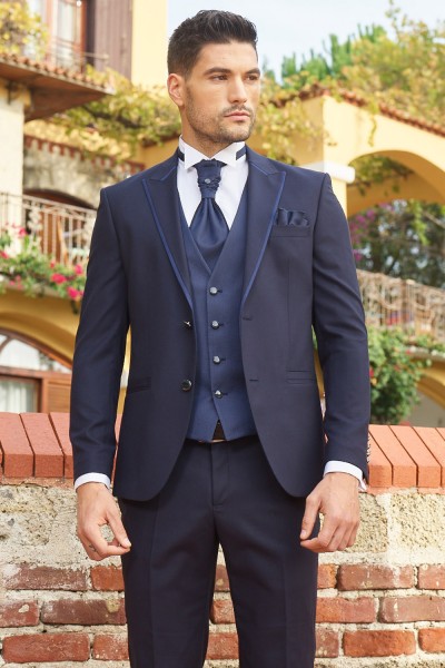 Abito da sposo completo giovanile colore blu scuro