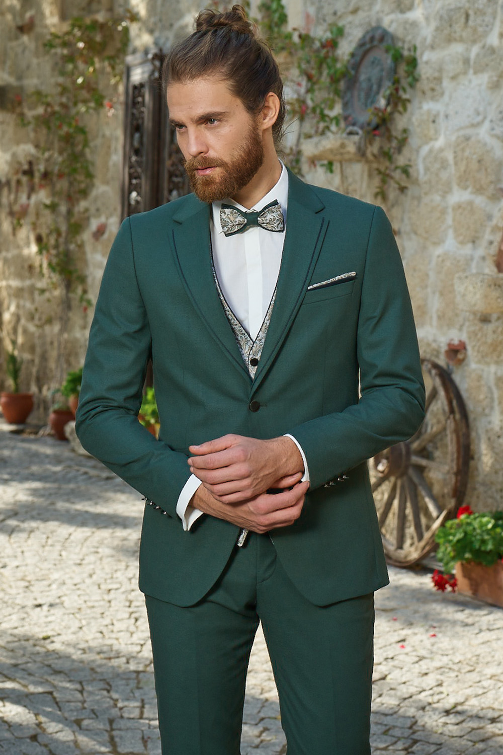 Abito da cerimonia uomo completo elegante verde