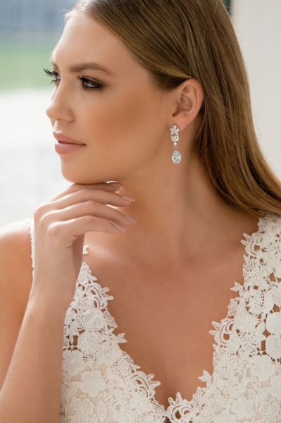 Orecchini da sposa decorati con cristalli Cubic Zirconia ER4144