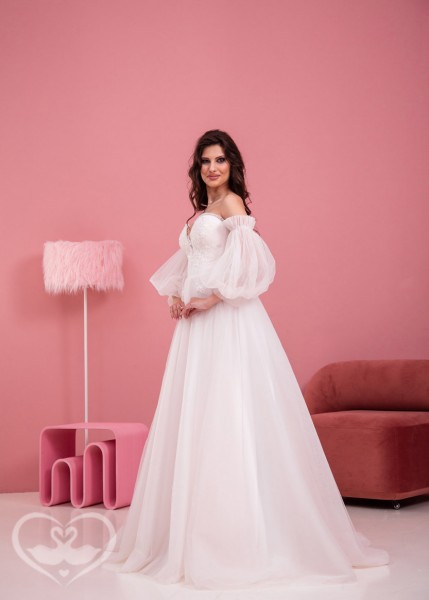 Roberta – abiti da sposa con maniche a sbuffo