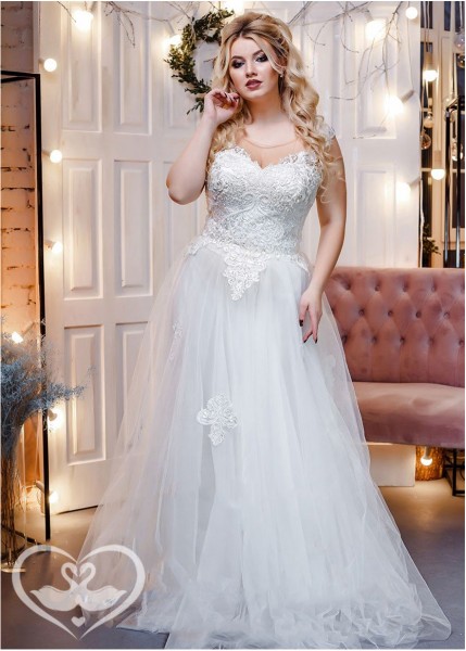 Netia – abiti da sposa curvy realizzati su misura