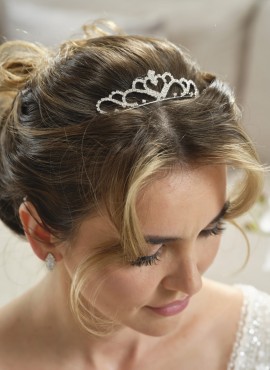 Coroncina per acconciatura sposa 2023