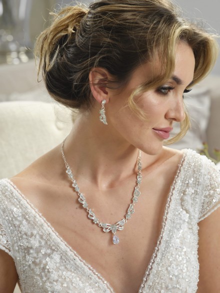 Collana e orecchini sposa realizzati a mano nuova collezione