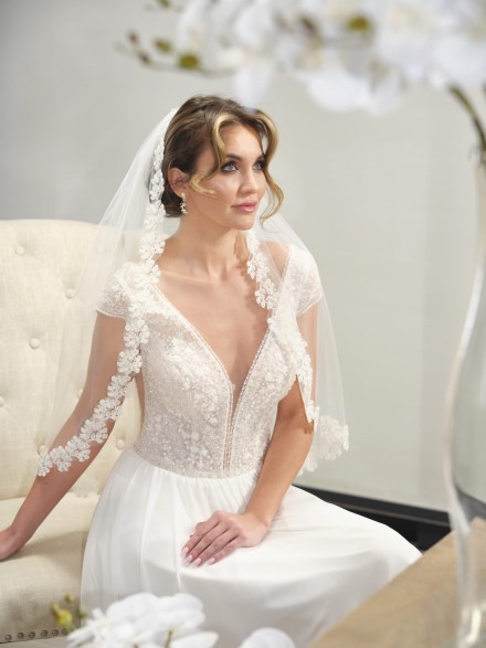 velo da sposa orlo in pizzo 2023