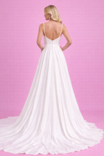 abito sposa scollo profondo elegante retro