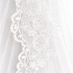 dettaglia pizzo velo sposa