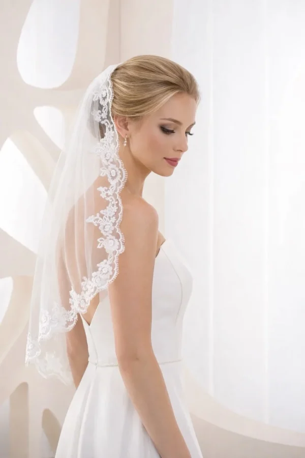 velo sposa corto in tulle con bordo in pizzo ricamato 80 cm elegante
