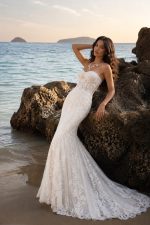 abito da sposa a sirena pizzo delicato