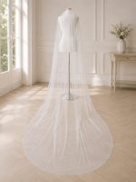 Velo da sposa etereo con cristalli iridescenti lungo 280 cm