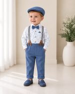 Completo battesimo bambino celeste a fantasia floreale con bretelle papillon e cappellino