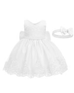 estito battesimo bianco con ricami e fascia capelli coordinata