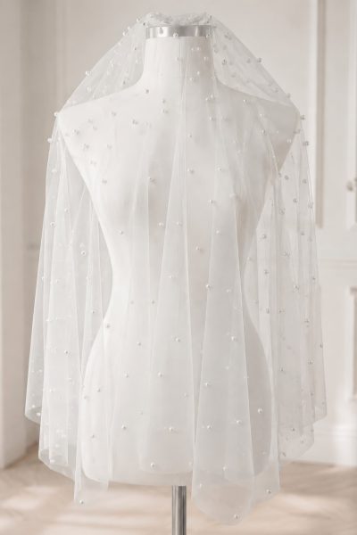 Velo da sposa corto con perle e calata 60/70 cm in tulle avorio